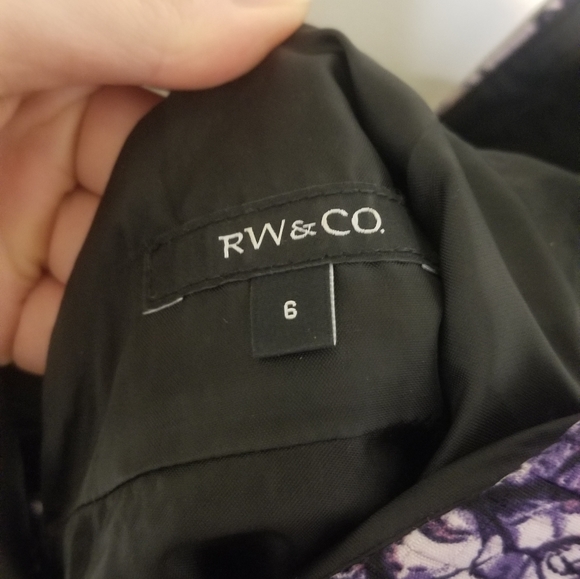 RW floral fit and flare dress - Picture 2 of 4